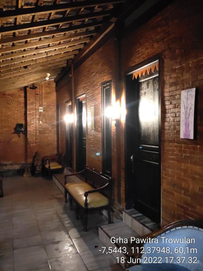 Apartament Grha Pawitra Trowulan Zewnętrze zdjęcie
